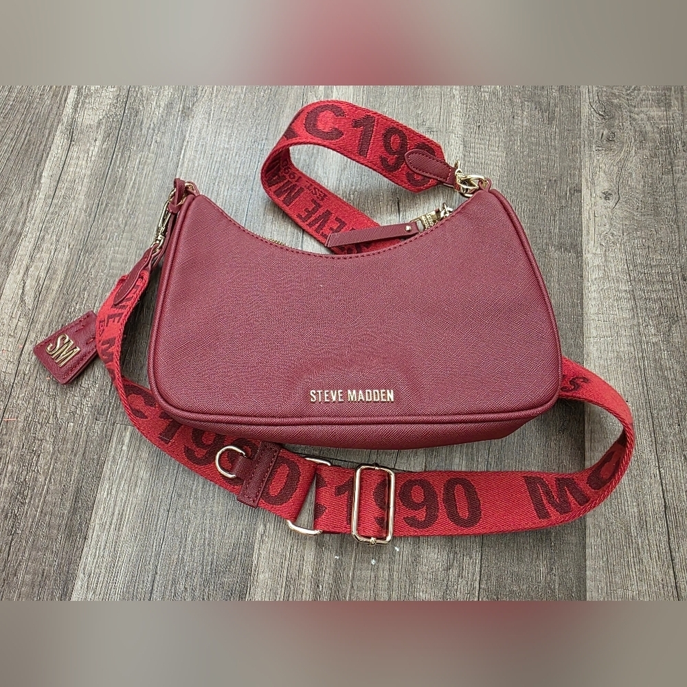 Steve Madden y2k pochette red burgundy crossbody mini designer nylon strap bag